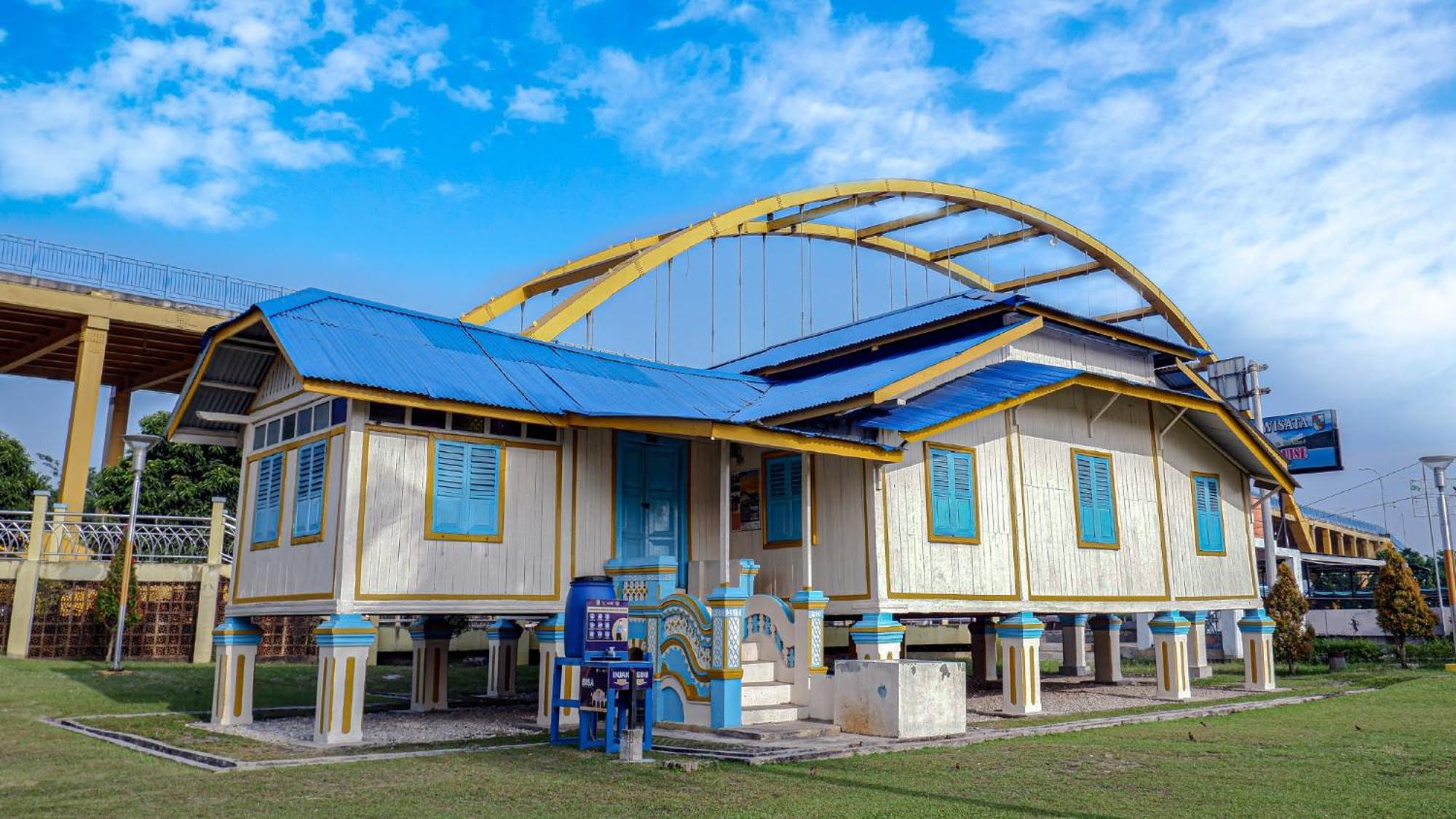 Grand Jatra Hotel Pekanbaru Exterior foto
