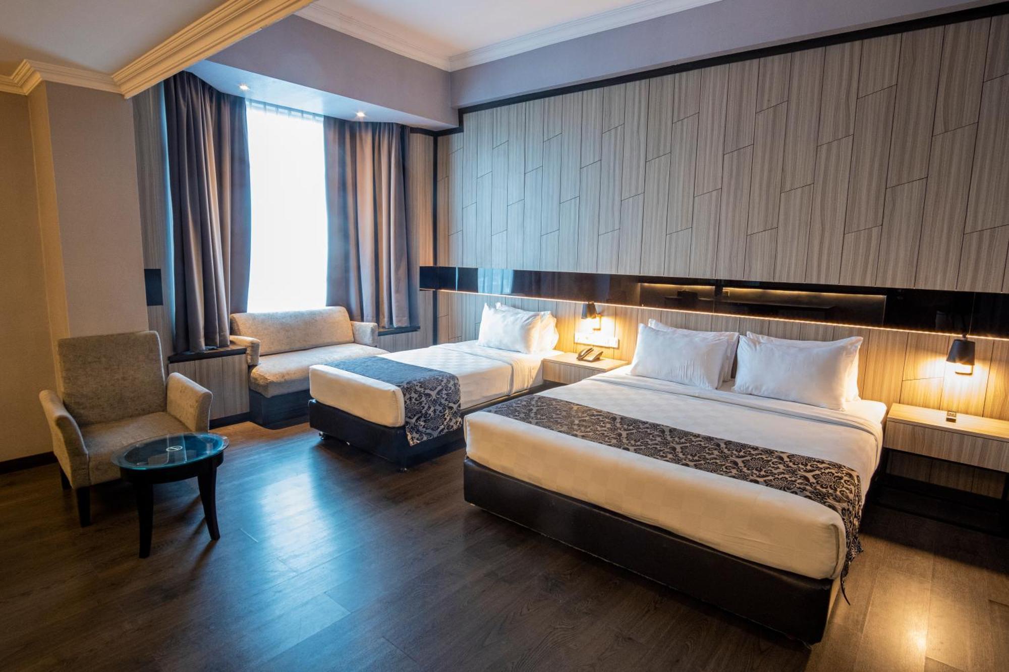Grand Jatra Hotel Pekanbaru Exterior foto